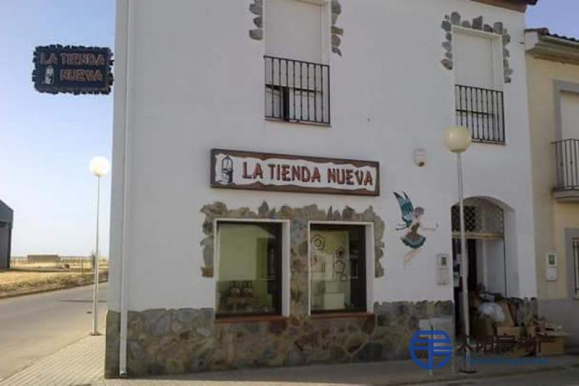 Local Comercial en Venta en Bienvenida (Badajoz)