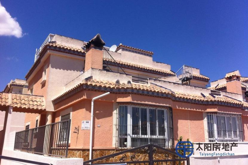 Vivienda Unifamiliar en Venta en Orihuela-Costa (Nucleo) (Alicante)