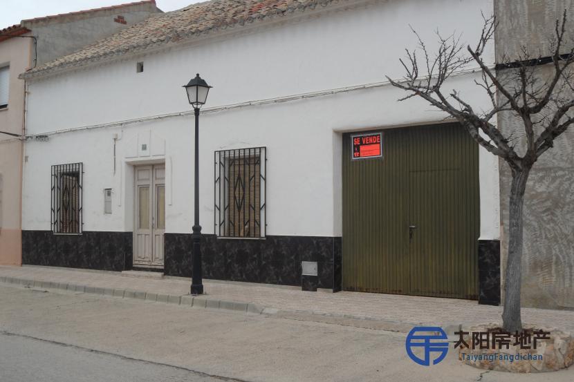 Casa en Venta en Valdeganga (Albacete)