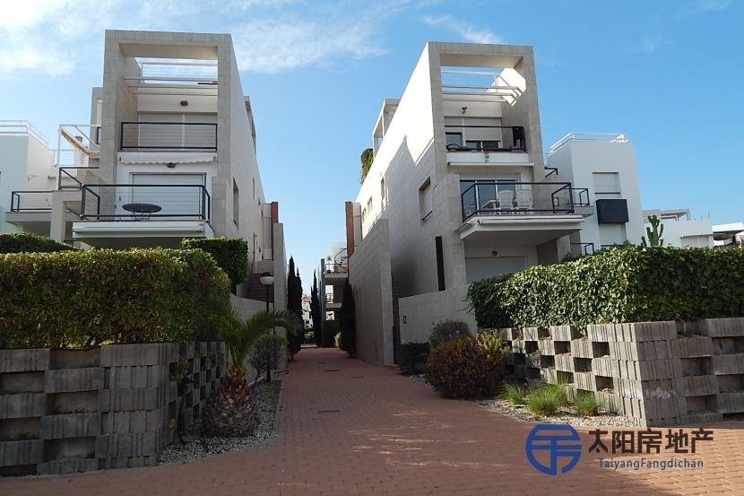 Duplex en Venta en Vera-Playa (Almería)
