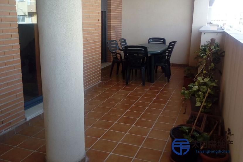 Piso en Venta en Roquetas De Mar (Almería)