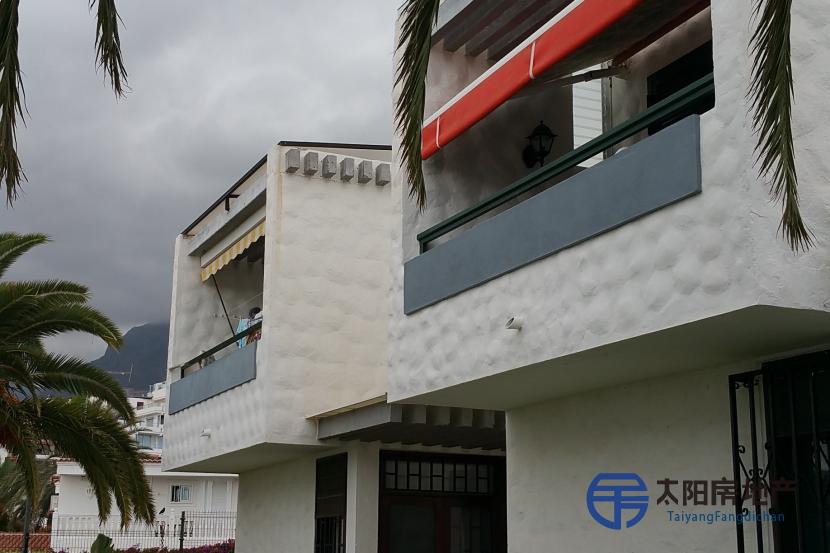 Duplex en Venta en Playa De Los Cristianos (Santa Cruz de Tenerife)