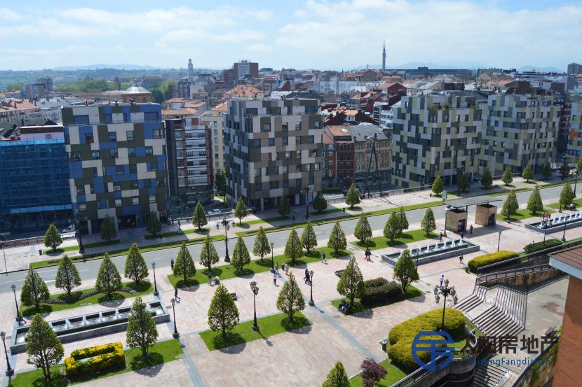 Duplex en Venta en Oviedo (Asturias)