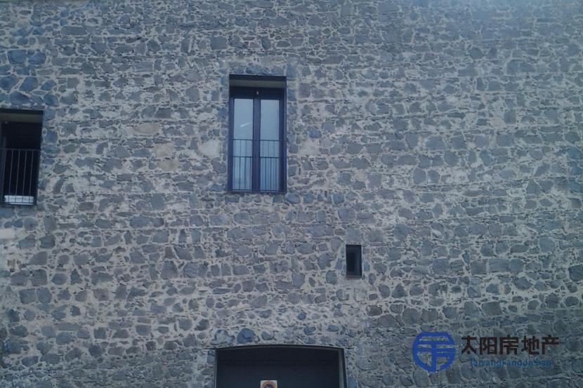 Edificio en Venta en Hostalric (Girona)