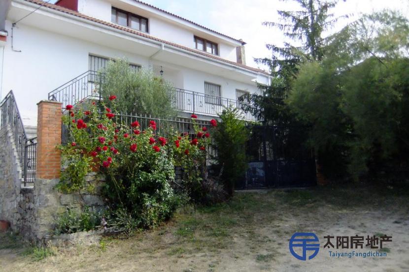 Casa en Venta en Valmartino (León)