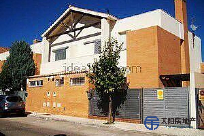 Chalet en Venta en Bollullos De La Mitacion (Sevilla)