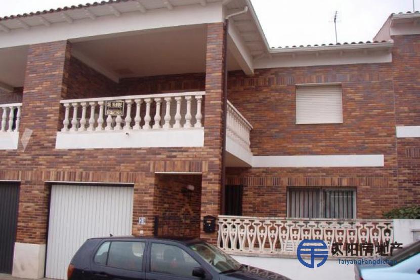 Chalet en Venta en Yeles (Toledo)