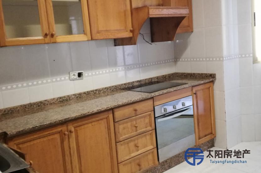 Piso en Venta en Agost (Alicante)