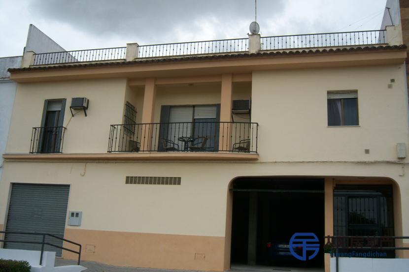 Vivienda Unifamiliar en Venta en El Carpio (Córdoba)