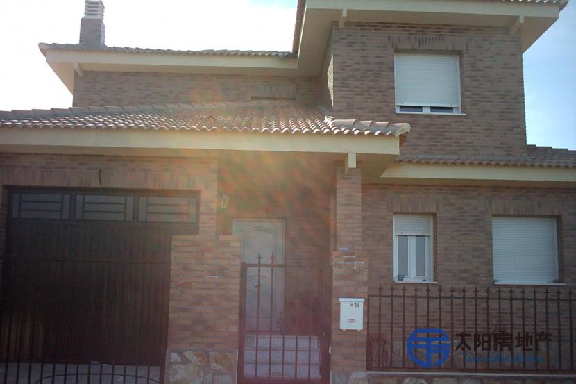 Chalet en Venta en Mentrida (Toledo)