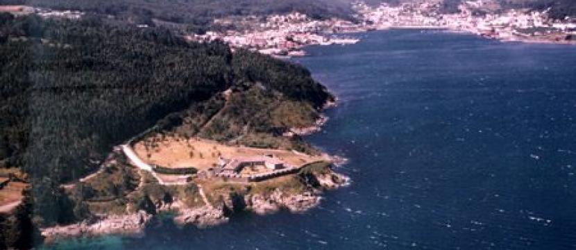 Venta de fortaleza en la Ría de Corcubion en Galicia España