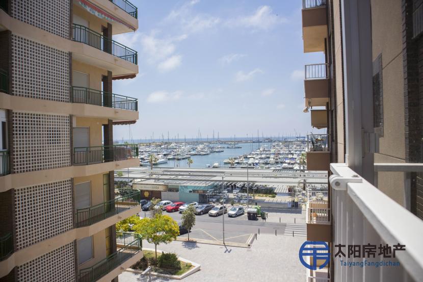 Piso en Venta en Santa Pola (Alicante)