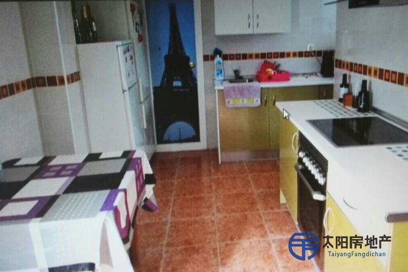 Chalet en Venta en Yecla (Murcia)