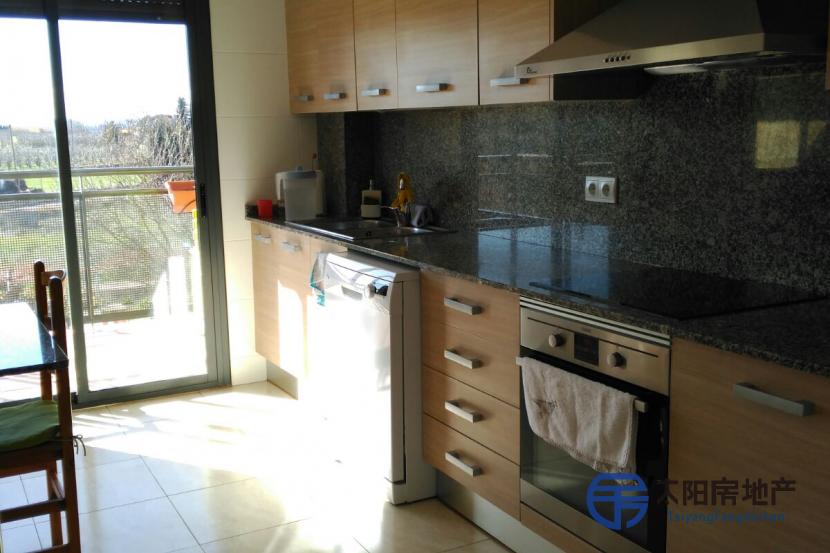 Casa en Venta en Albatarrec (Lleida)