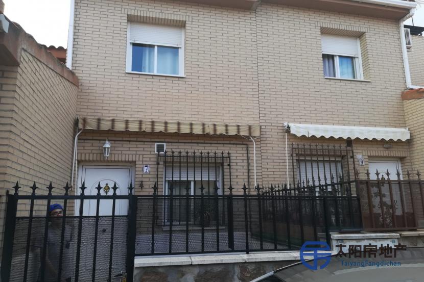 Chalet en Venta en Pantoja (Toledo)