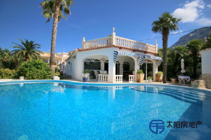 Casa en Venta en Denia (Alicante)