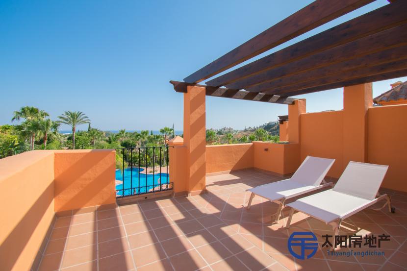 Chalet en Venta en Benahavis (Málaga)