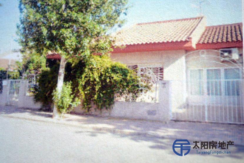 Chalet en Venta en Los Alcazares (Murcia)