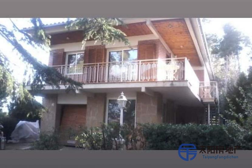 Chalet en Venta en La Beguda Alta (S. Esteve Sesrovires) (Barcelona)