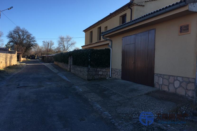 Chalet en Venta en Sepulveda (Segovia)