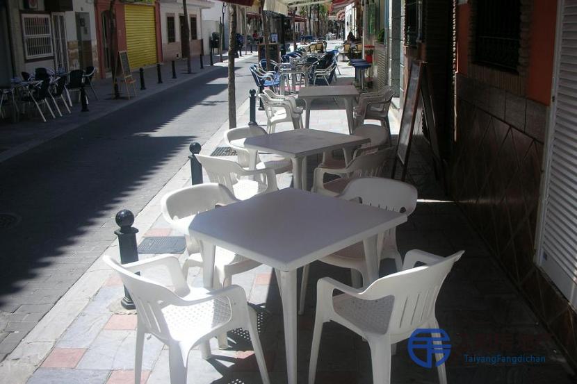 Local Comercial en Alquiler en Fuengirola (Málaga)