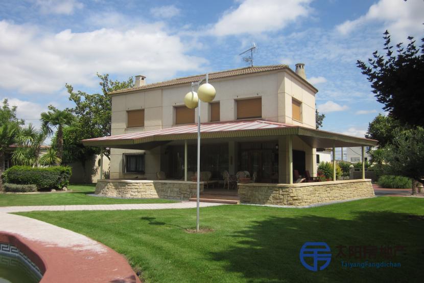 Chalet en Venta en Albelda De Iregua (La Rioja)