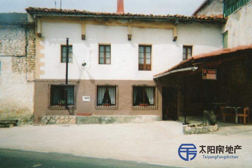 Casa en Venta en Momediano (Burgos)